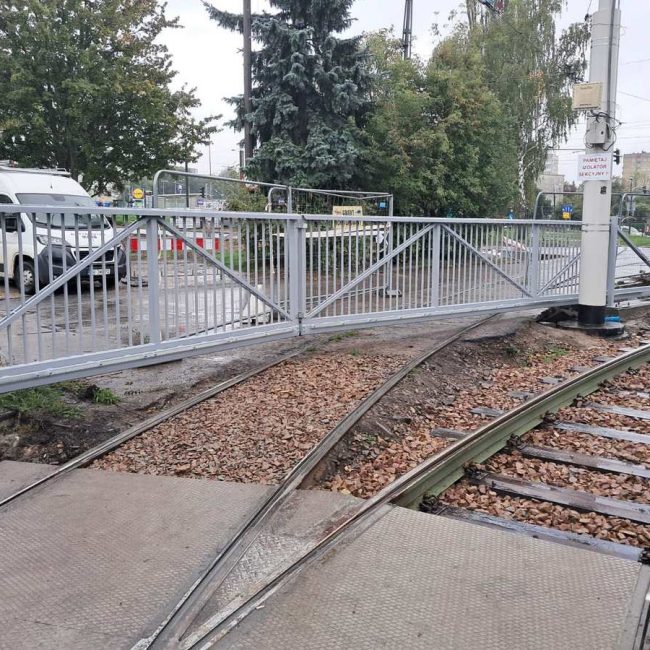Dve posuvné brány pre ZTP v Krakove